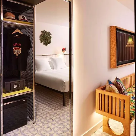 Hotel Mama Shelter 3*