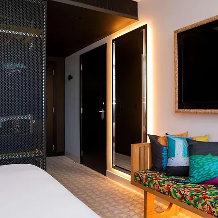 Mama Shelter Hotel
