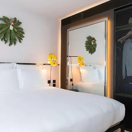 Szálloda Mama Shelter 3*