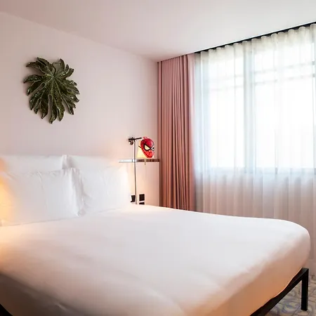 Mama Shelter Hotel 3*