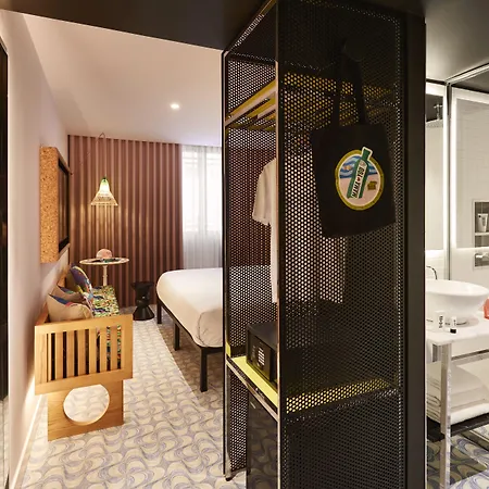 Ξενοδοχείο Mama Shelter 3*