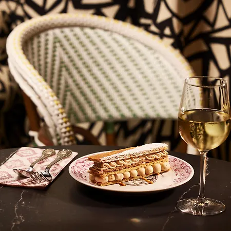 Hotel Mama Shelter 3*