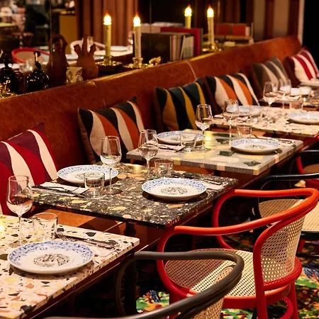 Mama Shelter מלון