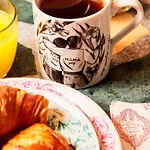 Mama Shelter 3* Лиссабон