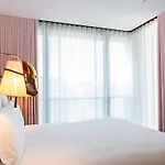 Mama Shelter Hotel