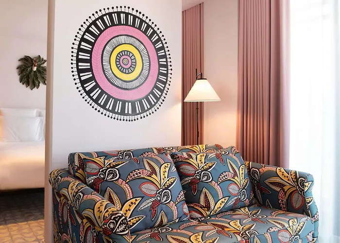 Hotel Mama Shelter 3*